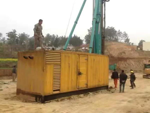 德惠如何判断水冷式机油散热器密封件是否需要更换？